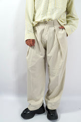 Pantalone Issei