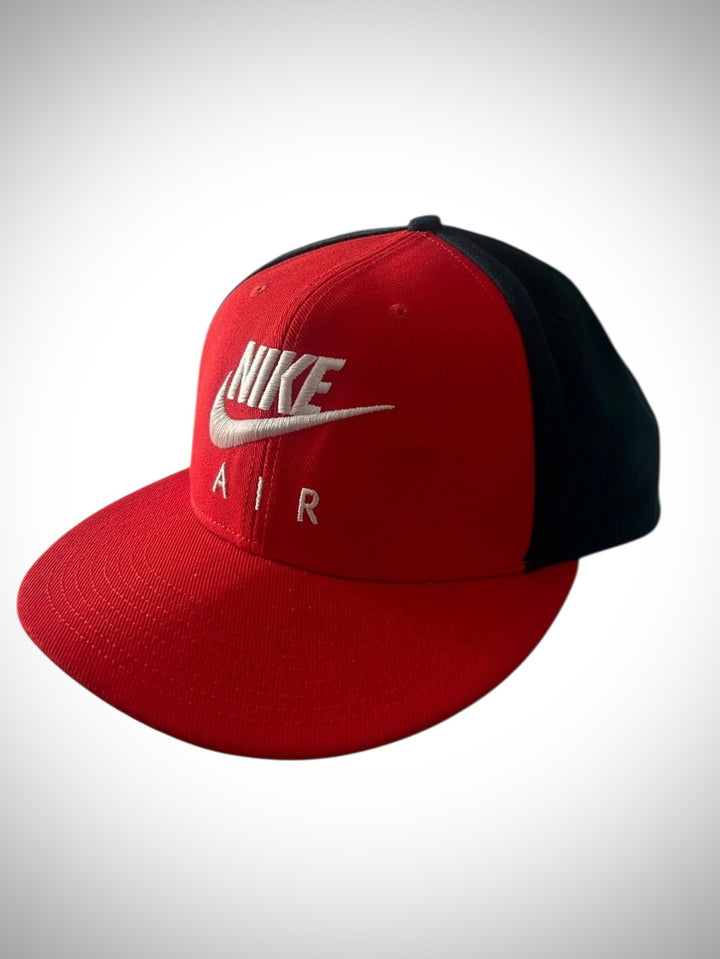 Cappello Nike Air – Rosso/Nero