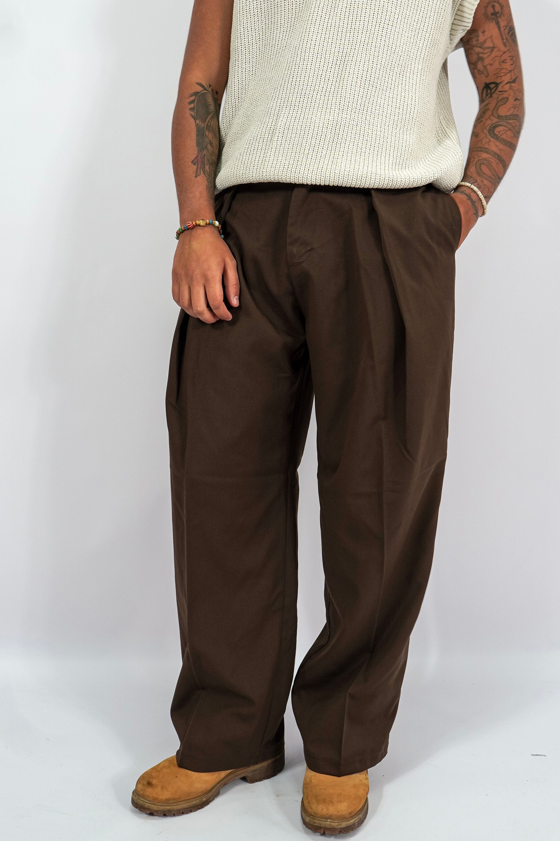 Pantalone Issei