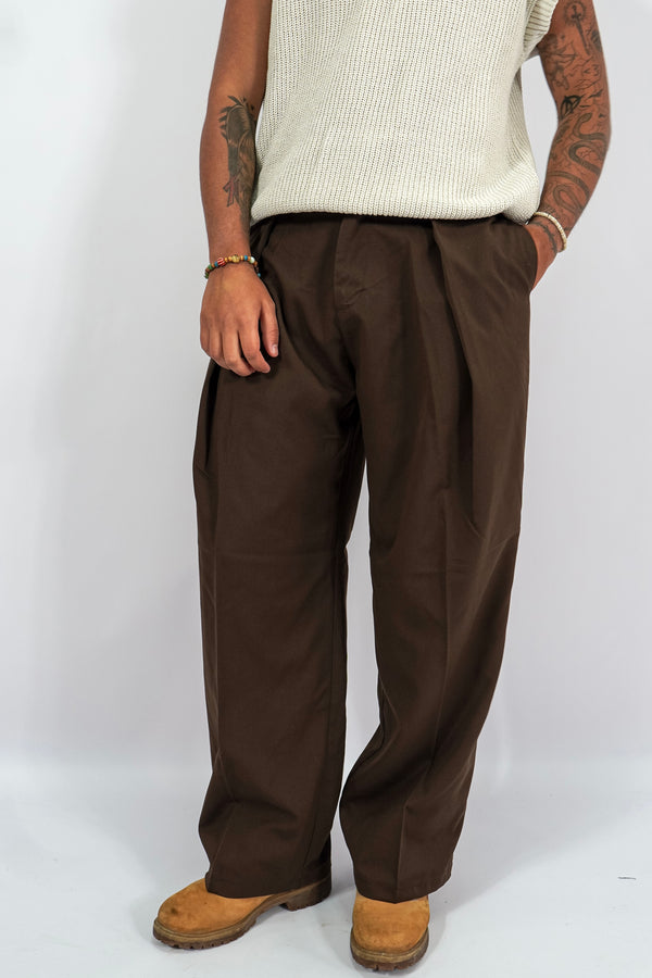 Pantalone Issei