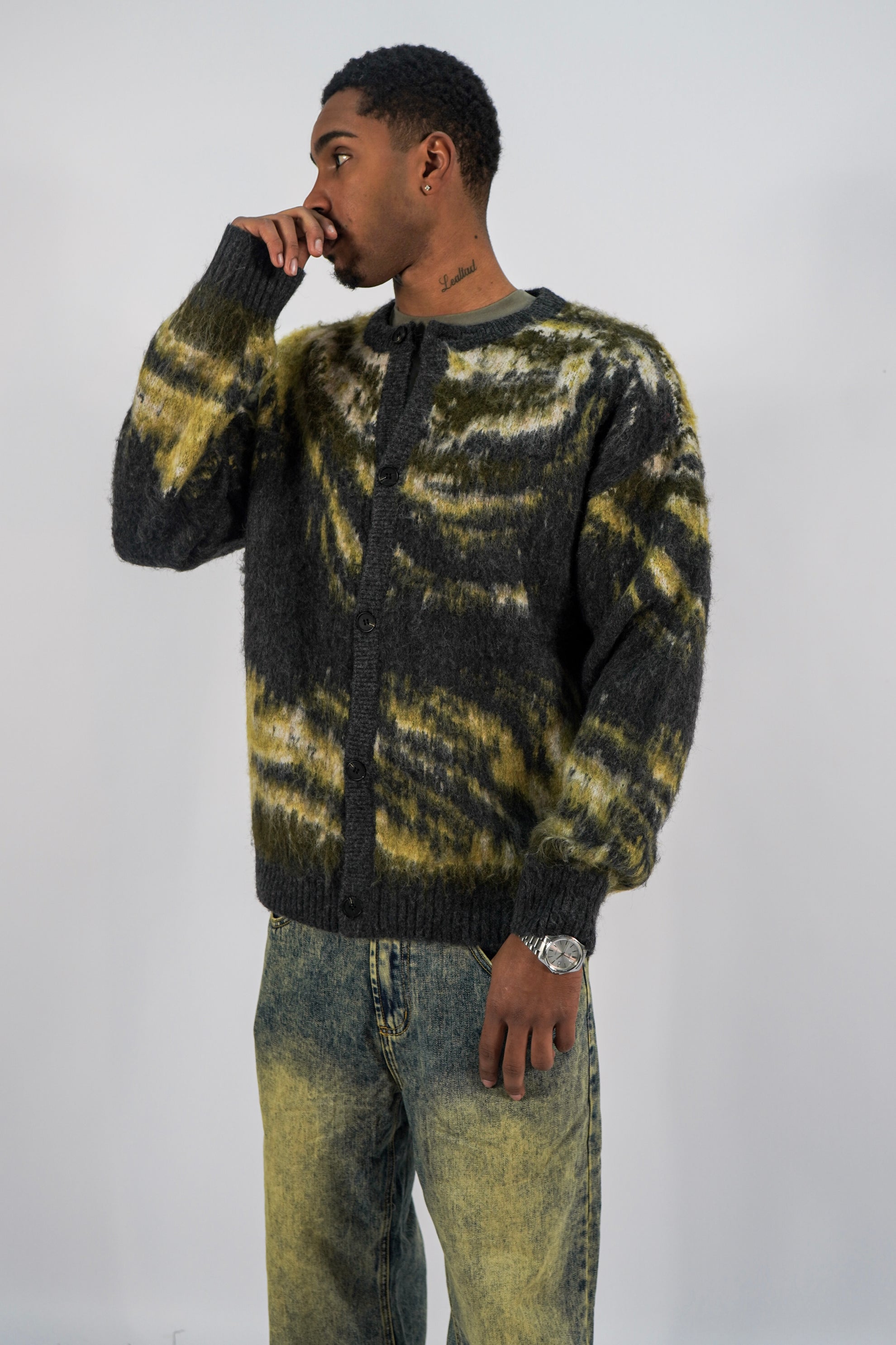 Cardigan Moss Static