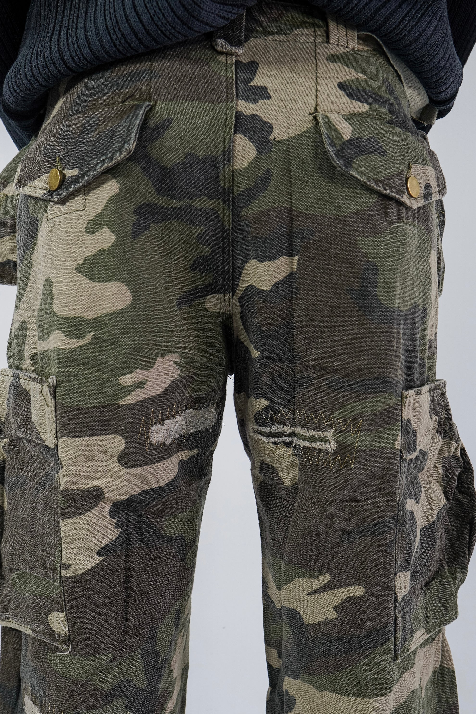 Camo Cargo Halo