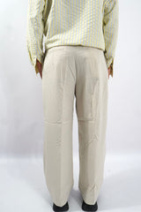 Pantalone Issei
