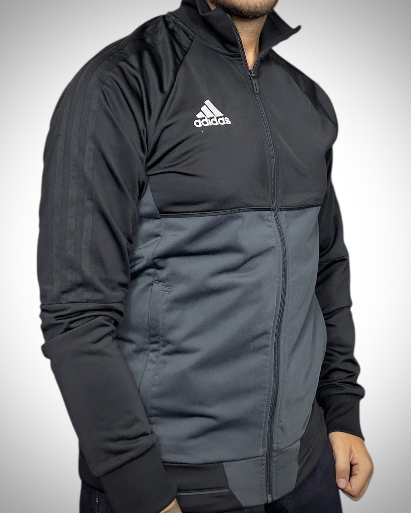 Track Jacket Vintage Adidas Black & Grey – Dual Tone Edition