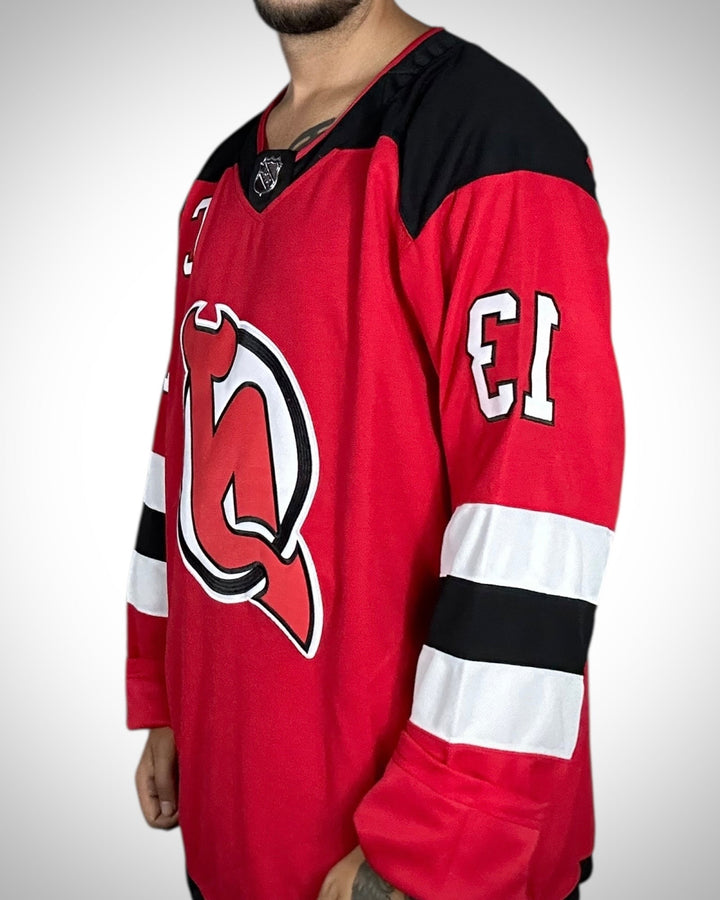 Maglia NHL Fanatics New Jersey Devils Nico Hischier #13 Rossa