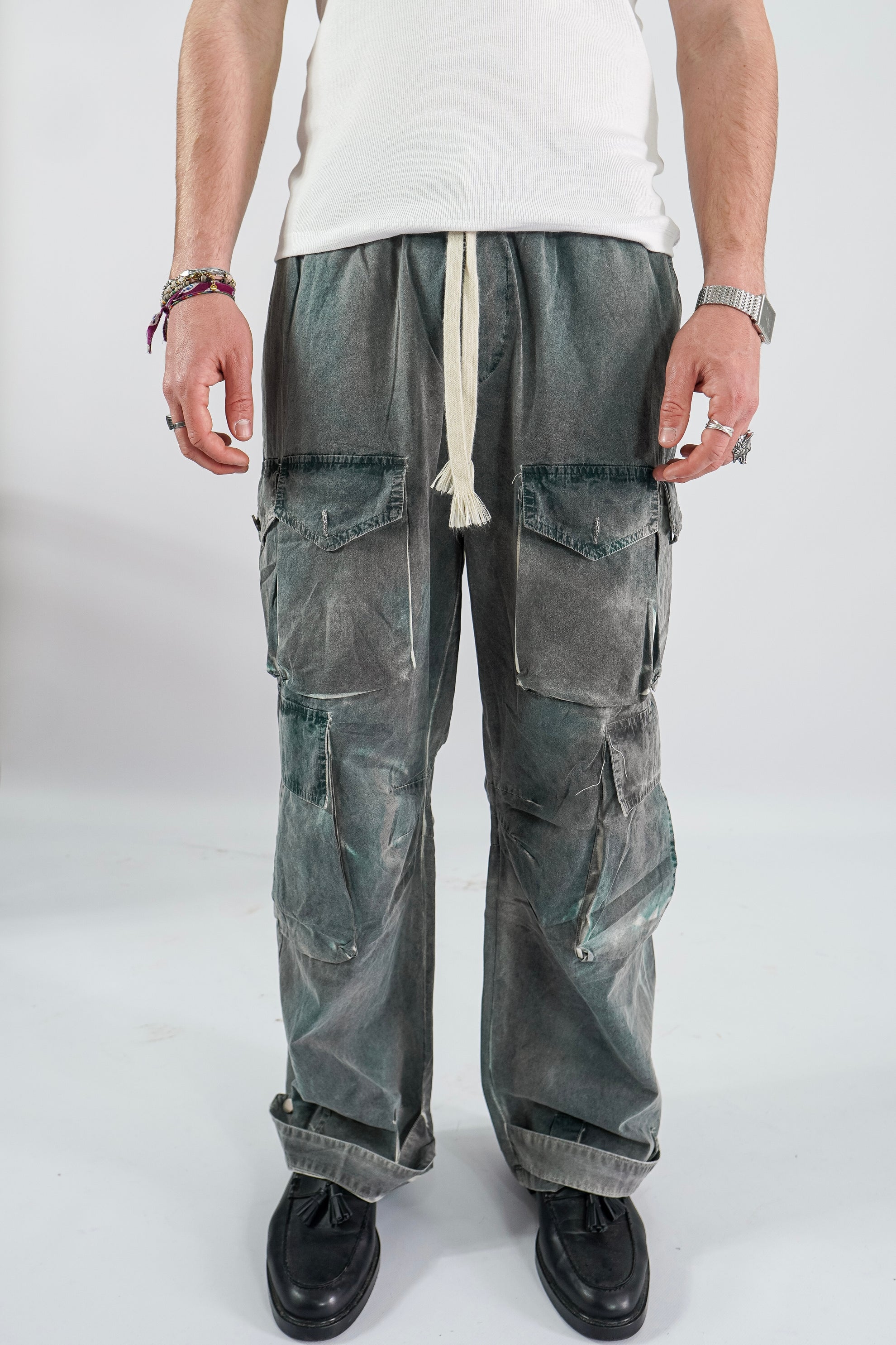 Cargo Ashen