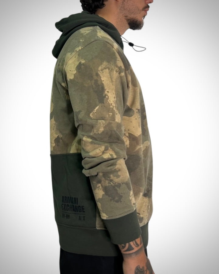 Felpa A|X Armani Exchange
Camouflage - Verde Militare