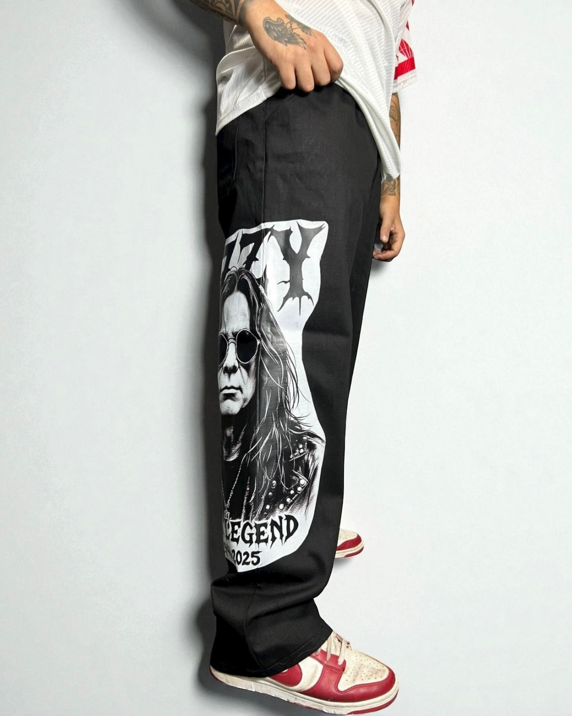 Jeans Karl Kani Reworked “Ozzy Osbourne Graphic”