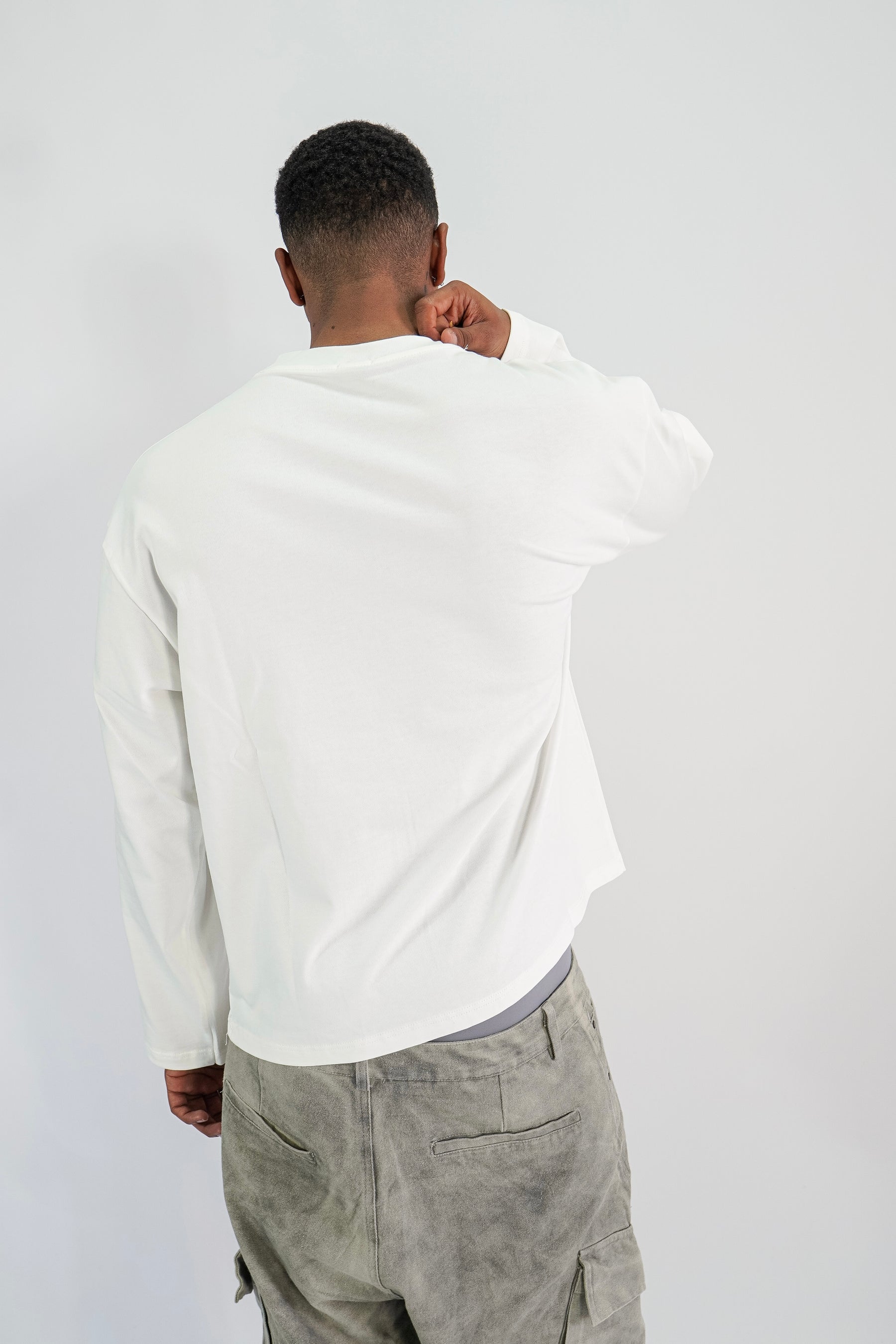 Long sleeve Essentials Crop