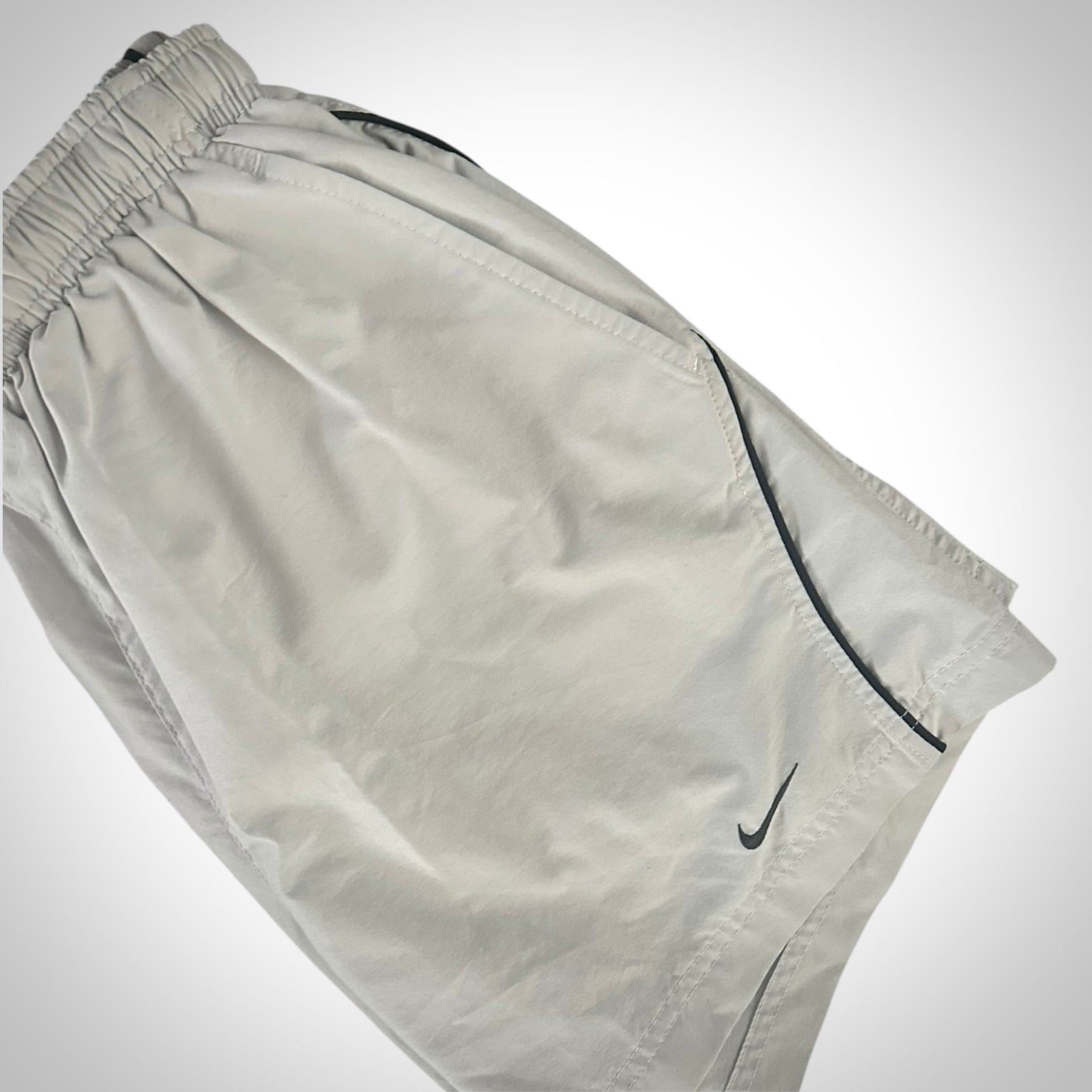 Nike Classic Lightweight
Shorts