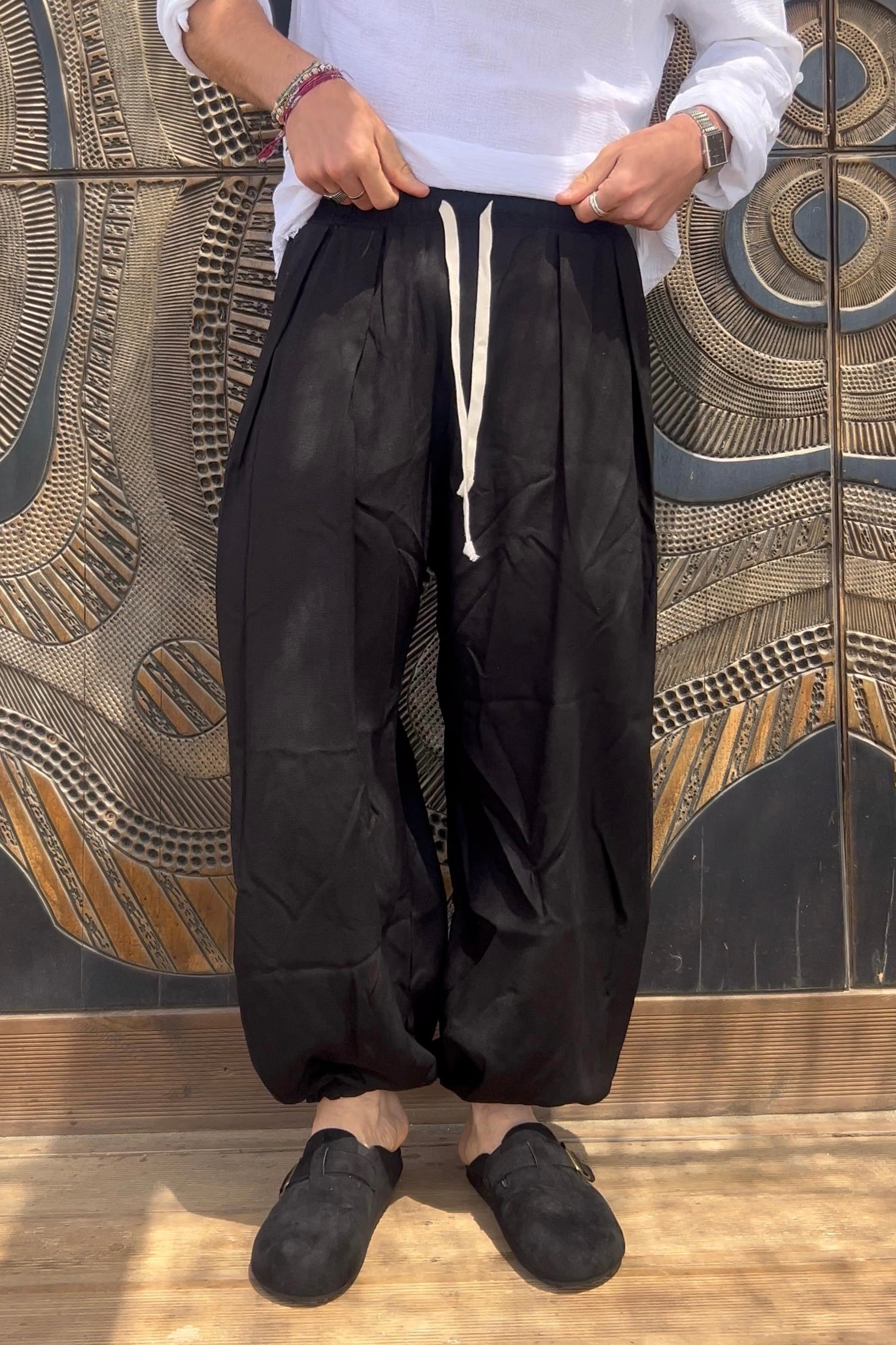 Nomad Balloon Pants