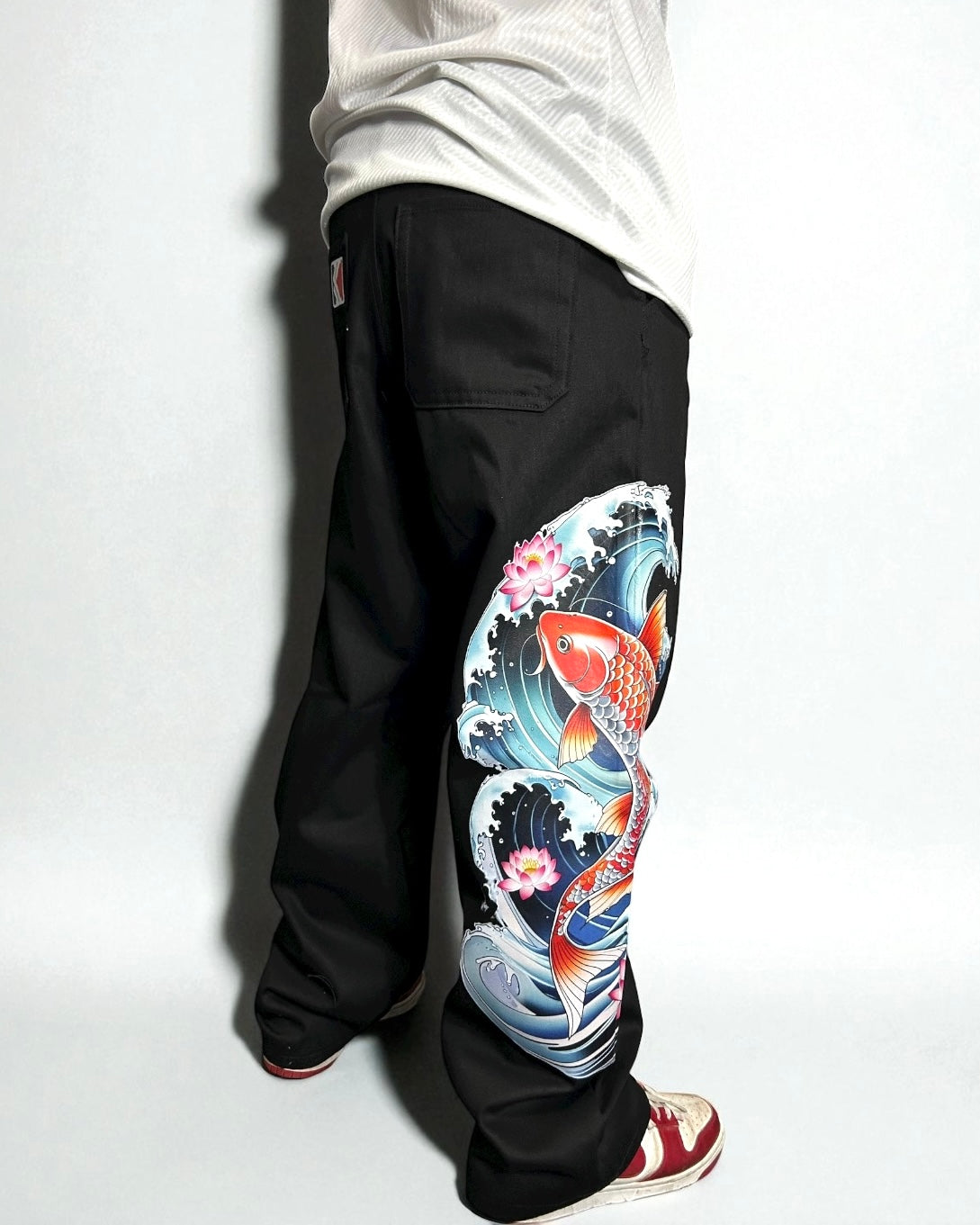 Jeans Karl Kani Reworked “Koi Graphic”