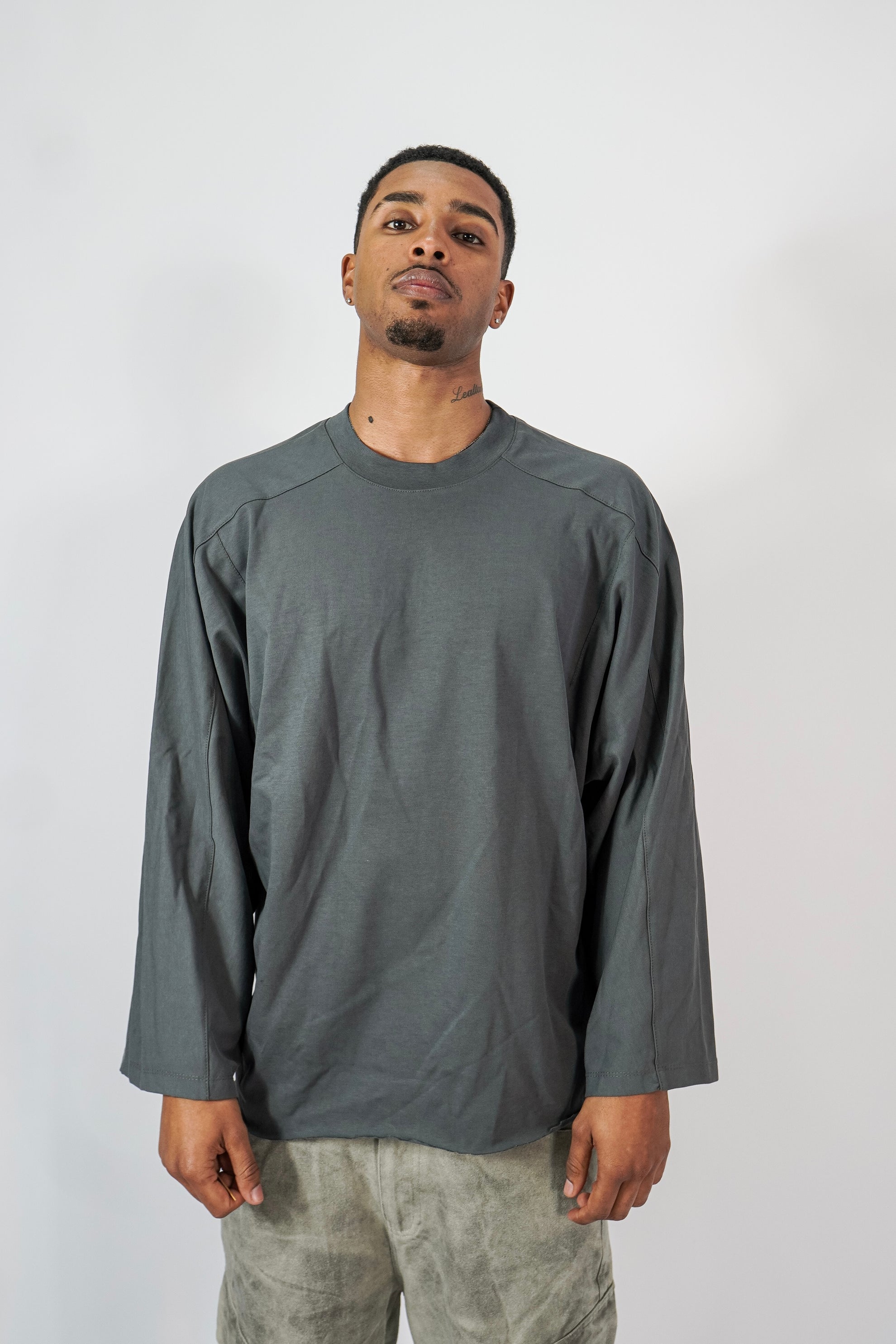 Essential Boxy Tee 2 varianti colore