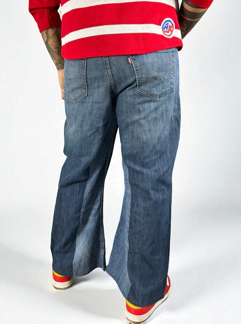 Reworked Jeans Levis "Raw Legend"