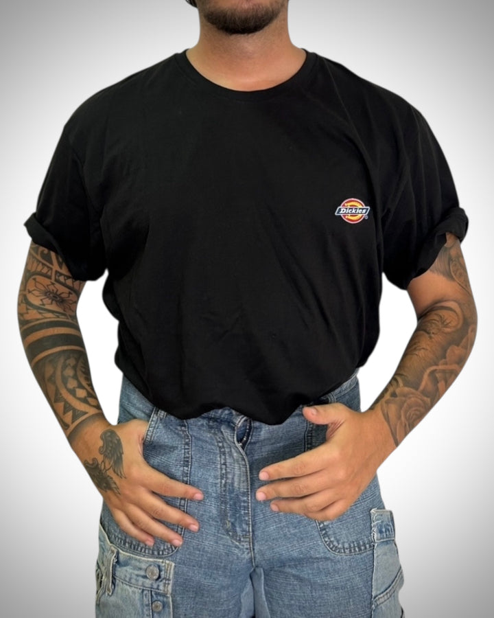 T-shirt Dickies nera Oversize