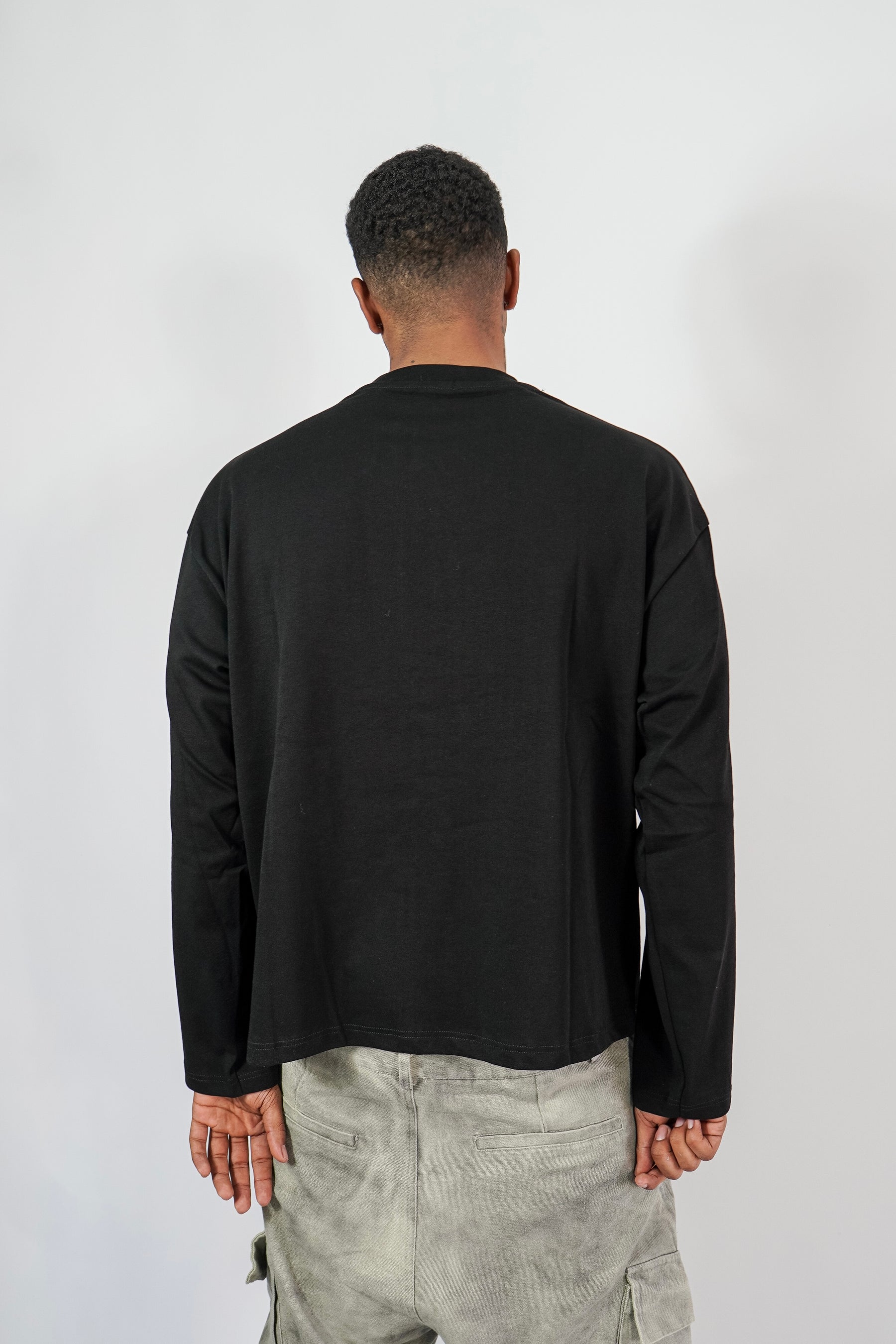 Long sleeve Essentials Crop