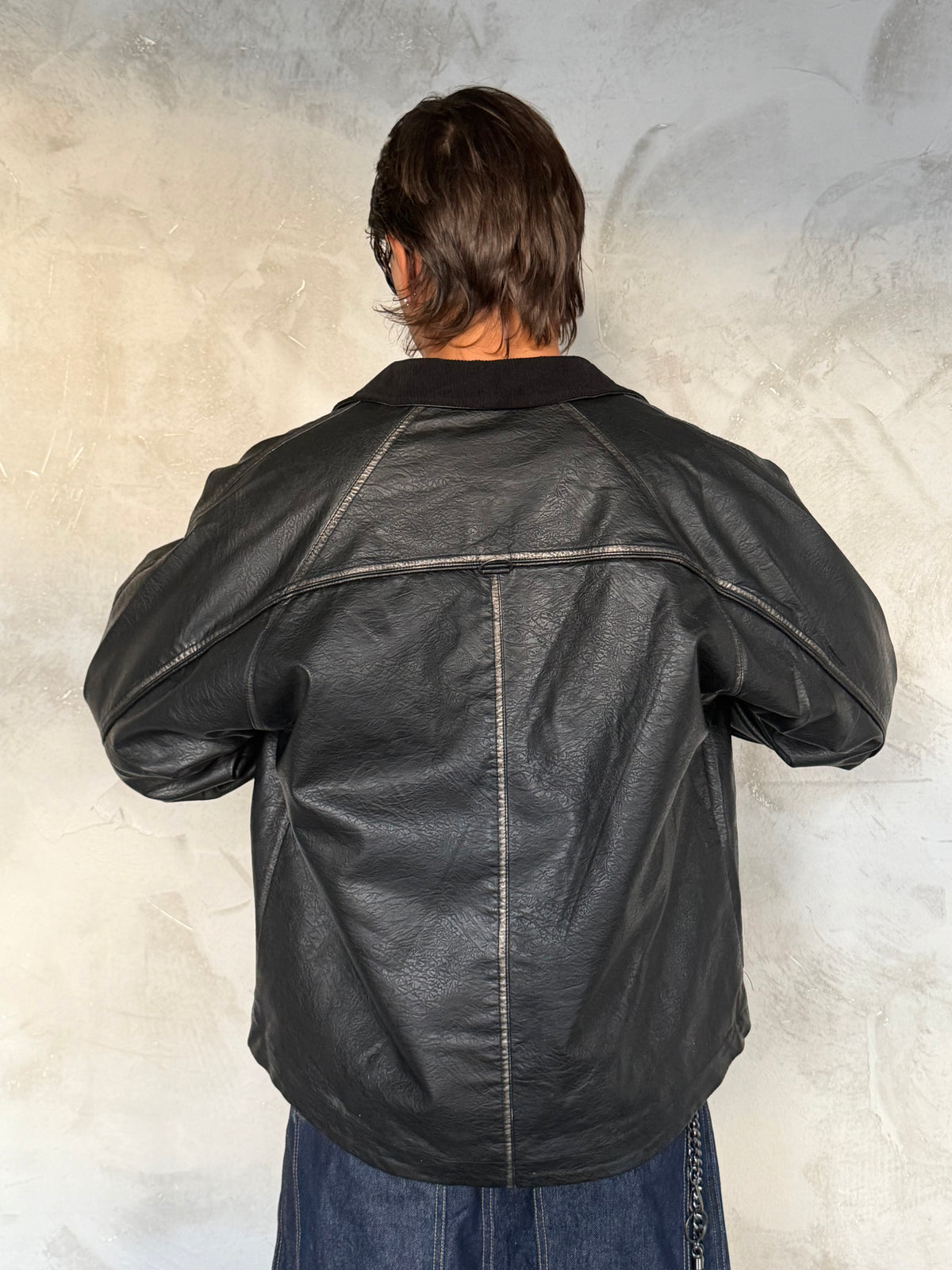 JACKET AVENUE
