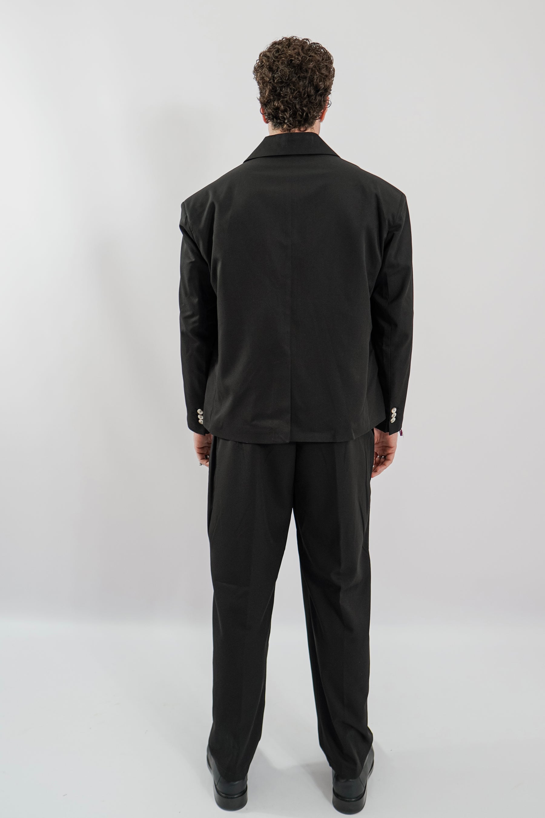 Abito Man Suite