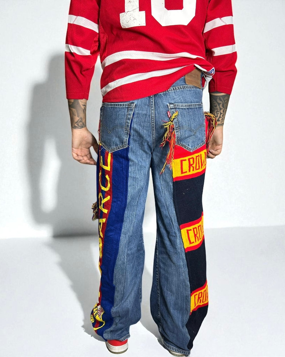 Reworked Levi’s Scarf Edition