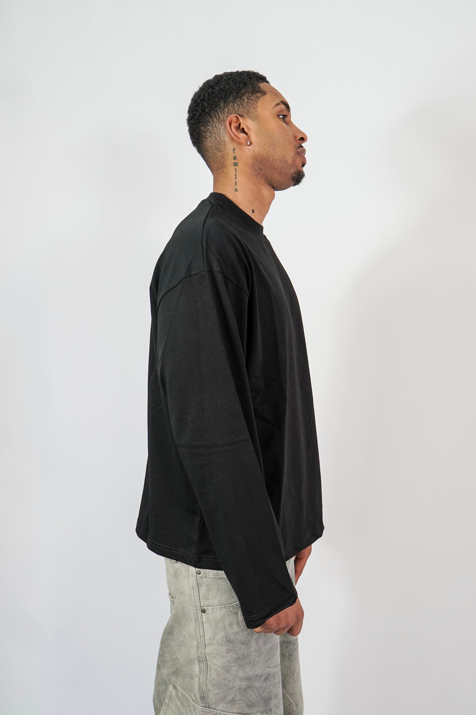 Long sleeve Essentials Crop